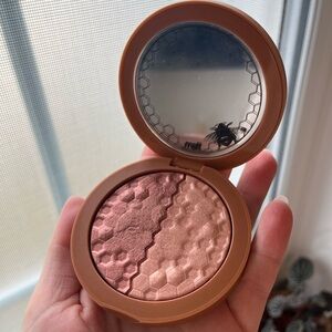 Melt cosmetics blush